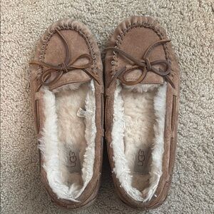 UGG Mocasins